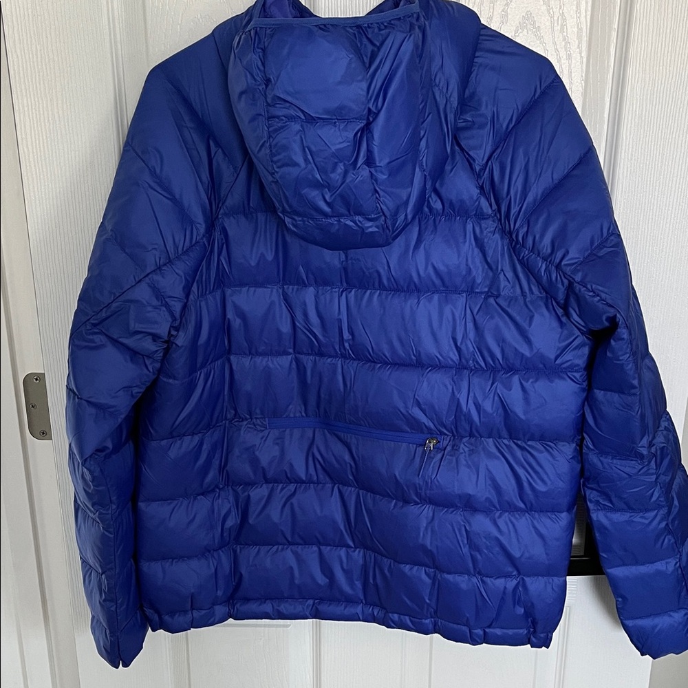 Athleta Women's Blue Puffer Jacket - Picture 2 of 5